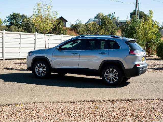 Used 2021 Jeep Cherokee Latitude Lux w/ Comfort/Convenience Group image 4