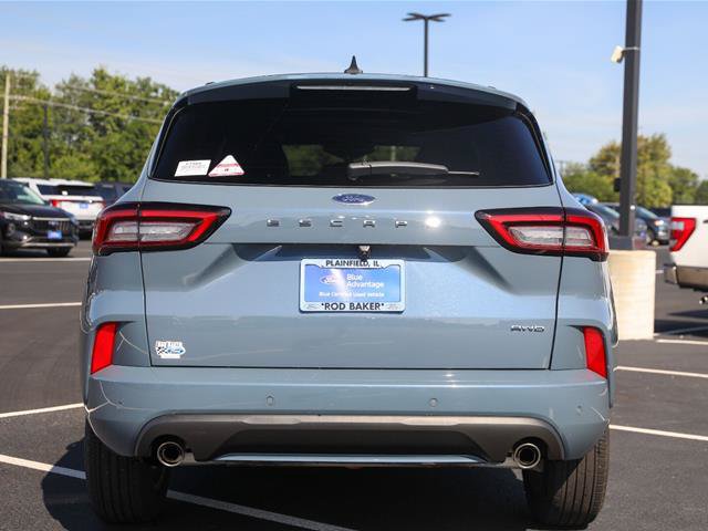 Certified 2024 Ford Escape ST-Line w/ Tech Pack #1 AWD/4WD image 13