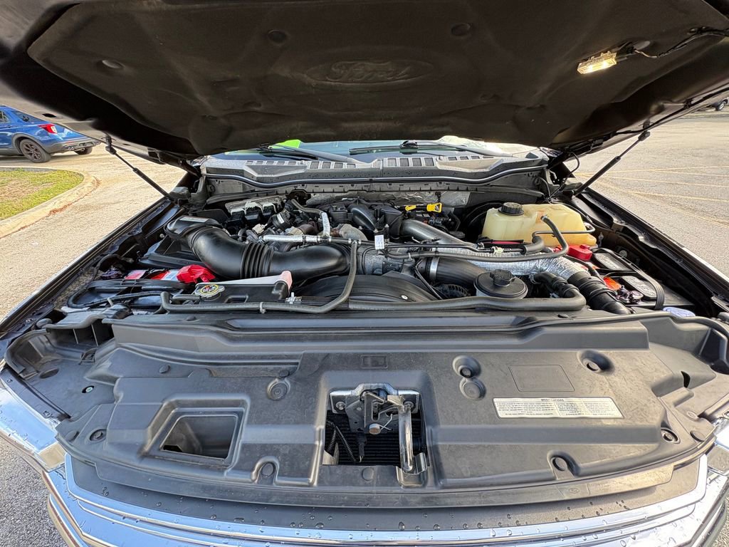 Certified 2018 Ford F250 Lariat w/ Chrome Package image 33