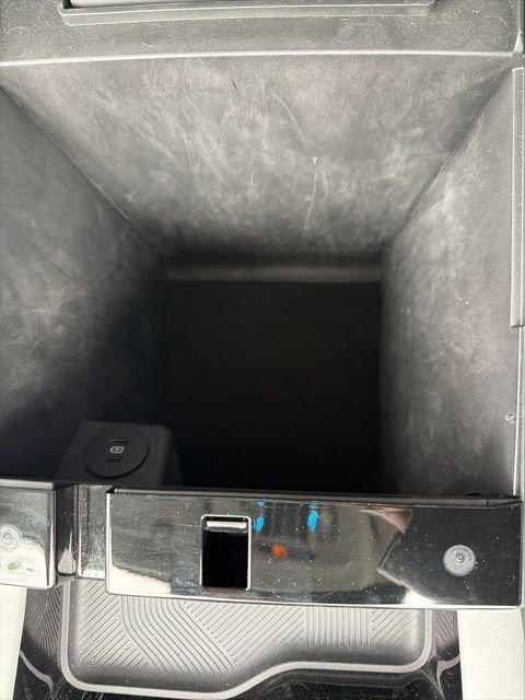 Certified 2025 Ford Explorer Platinum w/ LUX Leather Package image 43