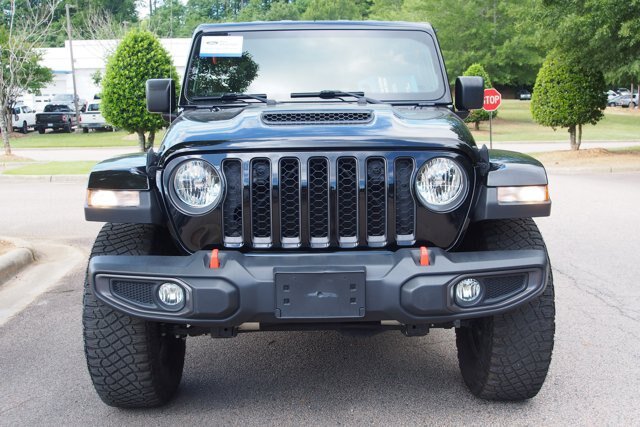 Used 2022 Jeep Gladiator Mojave w/ Cold Weather Group AWD/4WD image 2