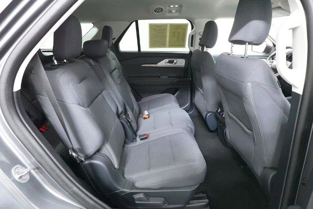 Certified 2025 Ford Explorer Active AWD/4WD image 33