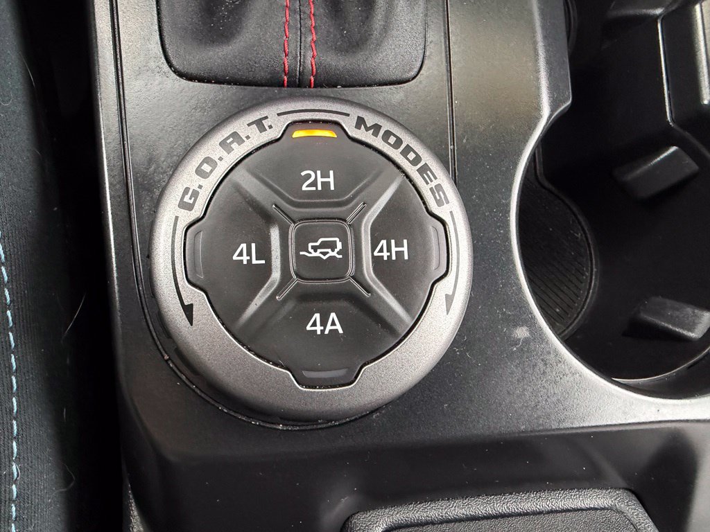 Certified 2025 Ford Bronco Heritage Edition AWD/4WD image 30