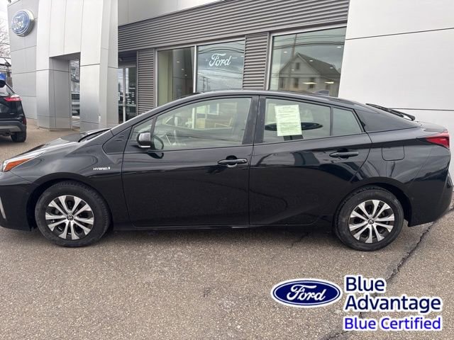 Used 2022 Toyota Prius LE image 9