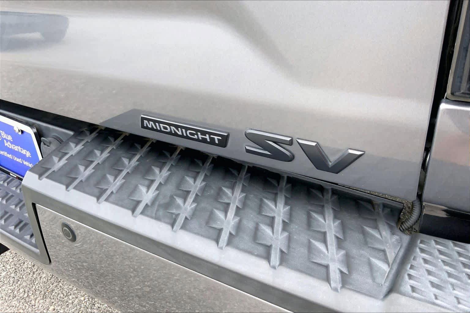 Used 2019 Nissan Titan SV w/ SV Convenience Package RWD image 10