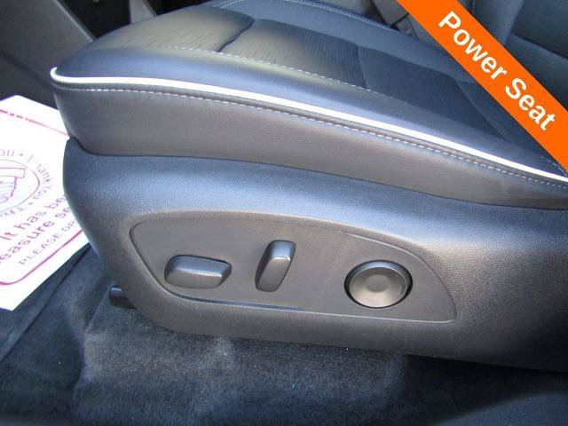 Used 2025 Buick Enclave Sport Touring AWD/4WD image 7