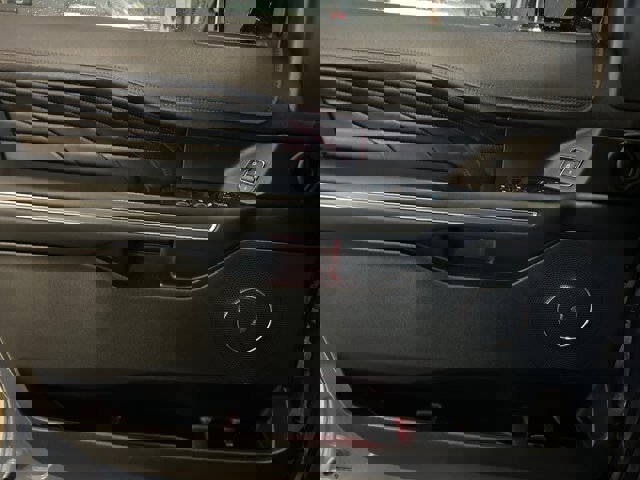 Certified 2019 Ford Expedition Max Platinum image 13