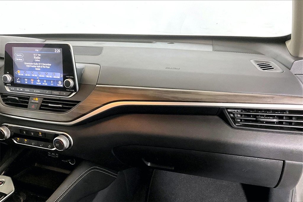 Used 2023 Nissan Altima 2.5 SV image 12