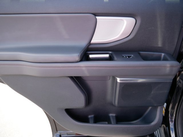 Certified 2025 Ford Expedition Active AWD/4WD image 13