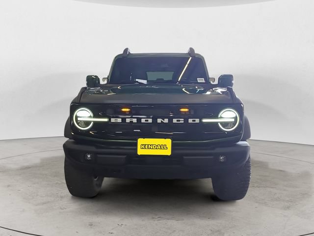 Certified 2023 Ford Bronco Outer Banks w/ Sasquatch Package AWD/4WD image 2