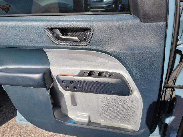 Certified 2022 Ford Maverick XLT w/ Equipment Group 300A Standard image 21