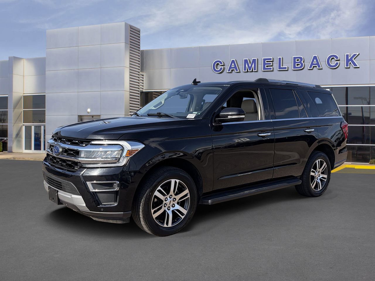 Certified 2024 Ford Expedition Limited AWD/4WD image 2