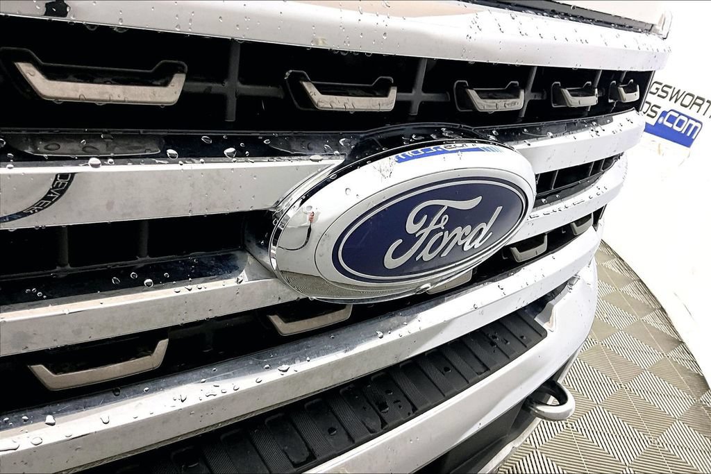 Certified 2024 Ford F250 King Ranch w/ Chrome Package AWD/4WD image 21