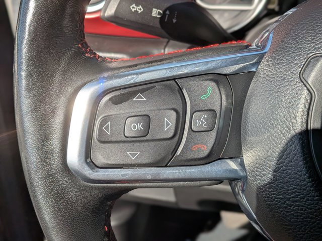 Used 2022 Jeep Gladiator Rubicon w/ Cold Weather Group image 17