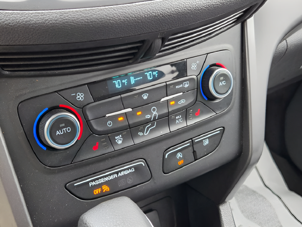 Certified 2019 Ford Escape SE AWD/4WD image 19