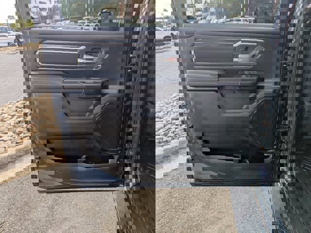 Used 2025 RAM 1500 Big Horn image 25