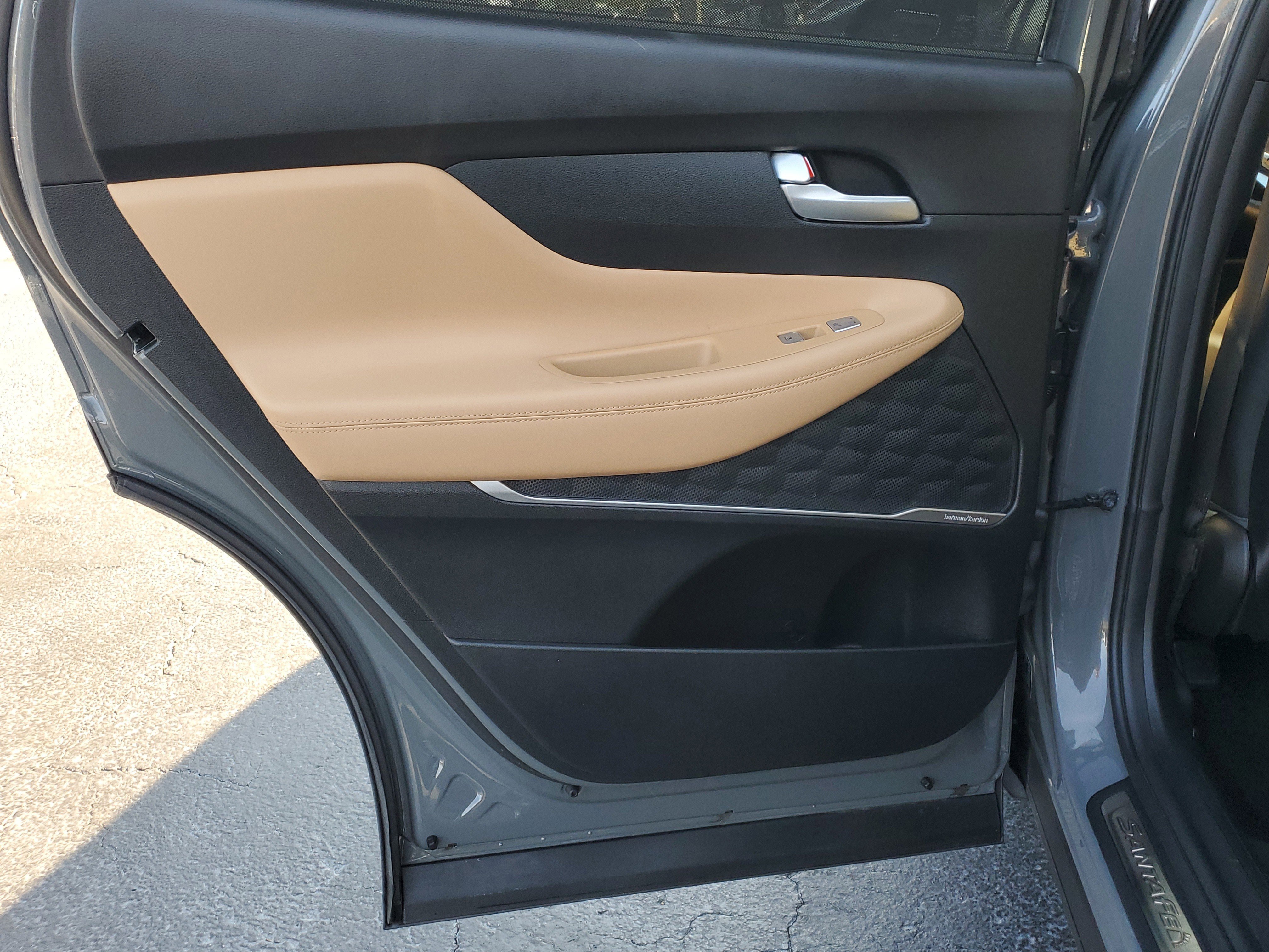 Used 2023 Hyundai Santa Fe Calligraphy image 13