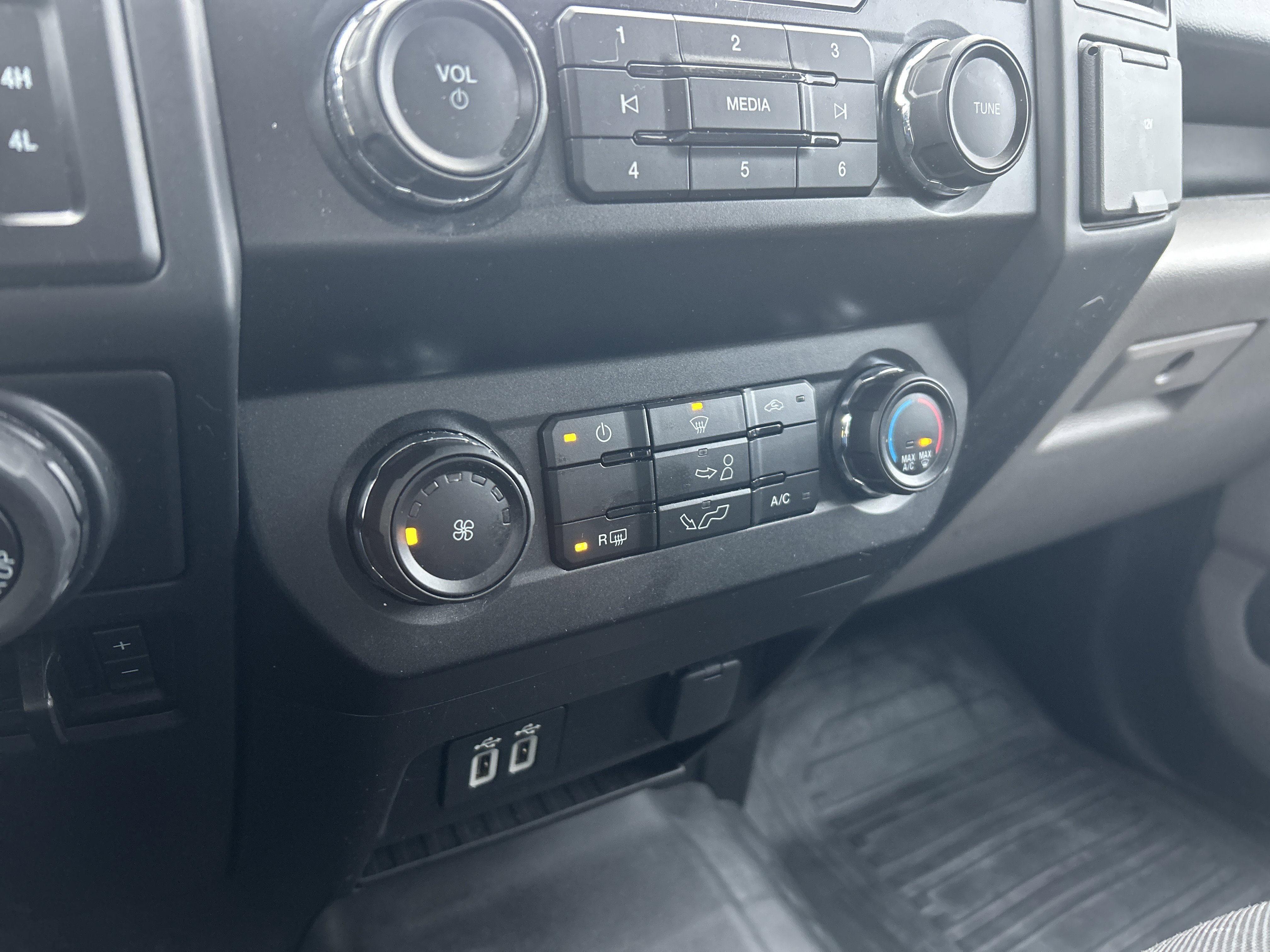 Certified 2020 Ford F150 XL w/ Equipment Group 101A Mid image 22