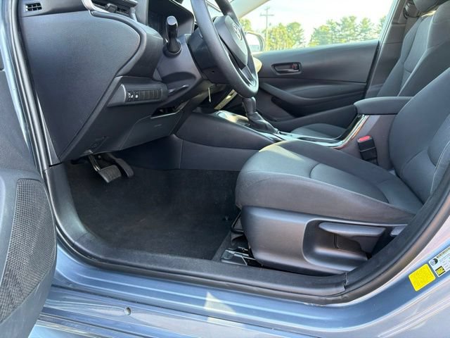 Used 2022 Toyota Corolla LE FWD image 14