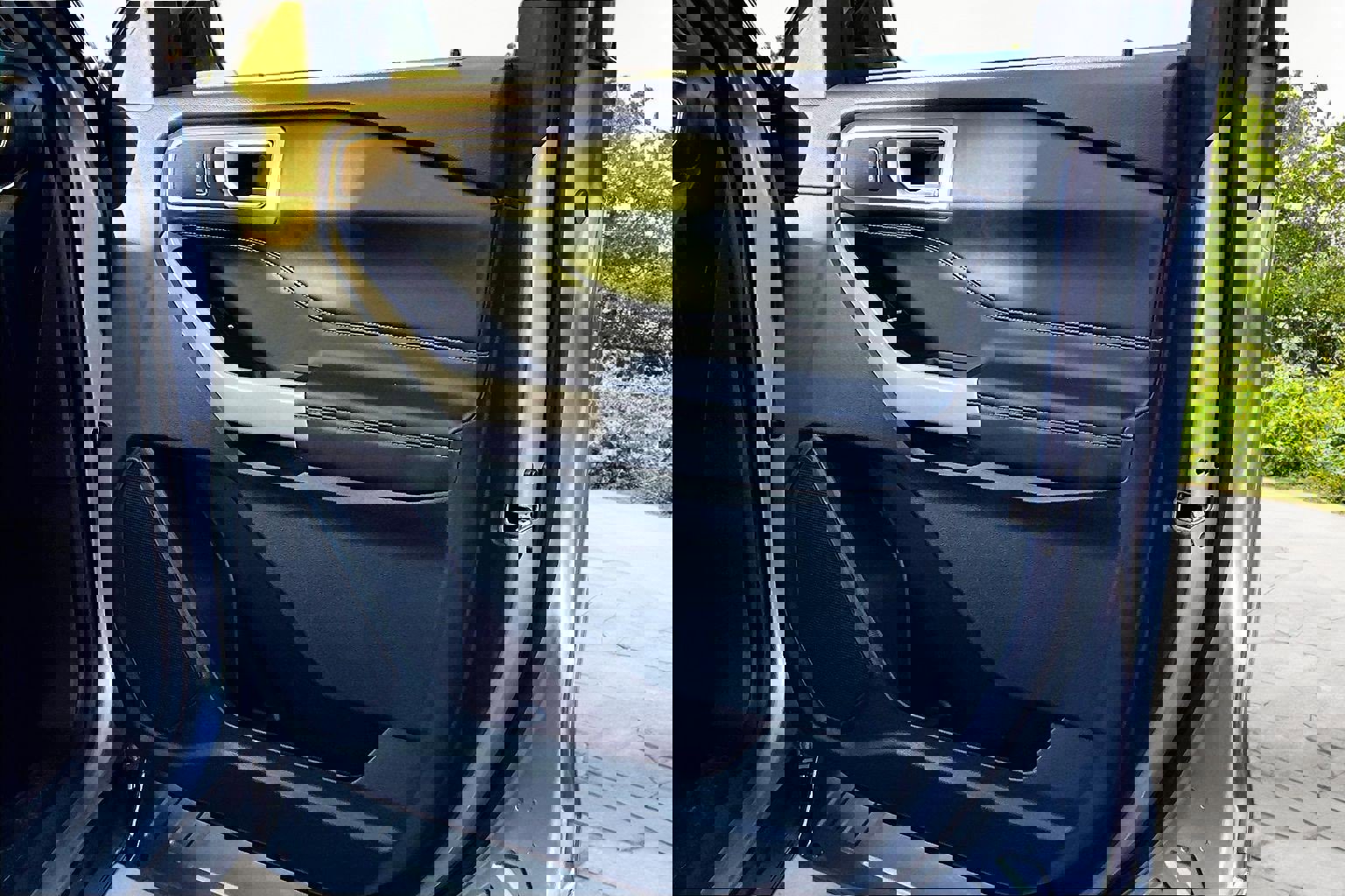 Certified 2021 Ford Explorer XLT image 24