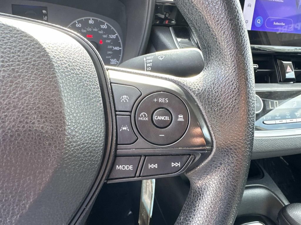 Used 2023 Toyota Corolla LE image 20