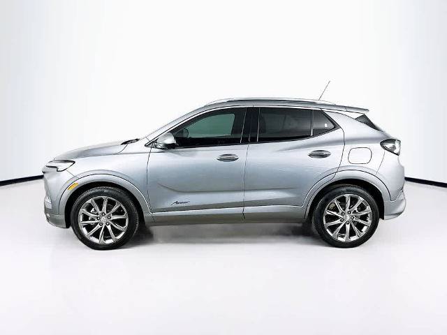 Used 2024 Buick Encore GX Avenir w/ Avenir Technology Package FWD image 3