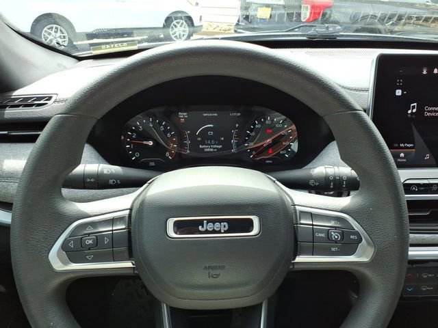Used 2023 Jeep Compass Sport image 20