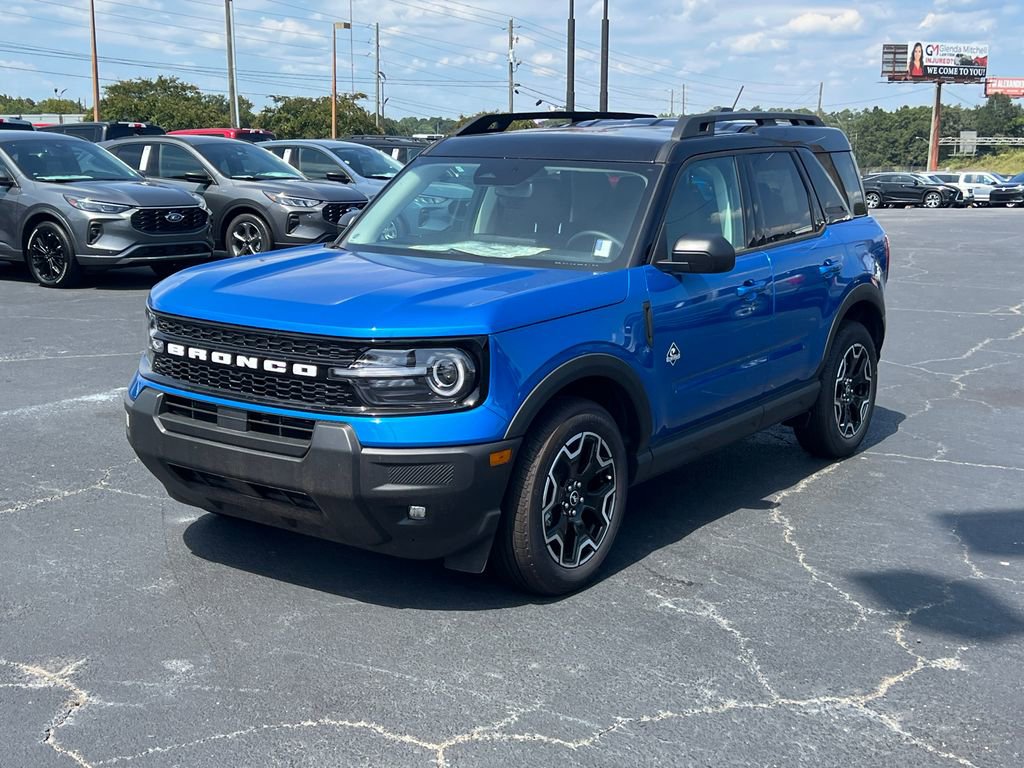 Certified 2025 Ford Bronco Sport Outer Banks image 3