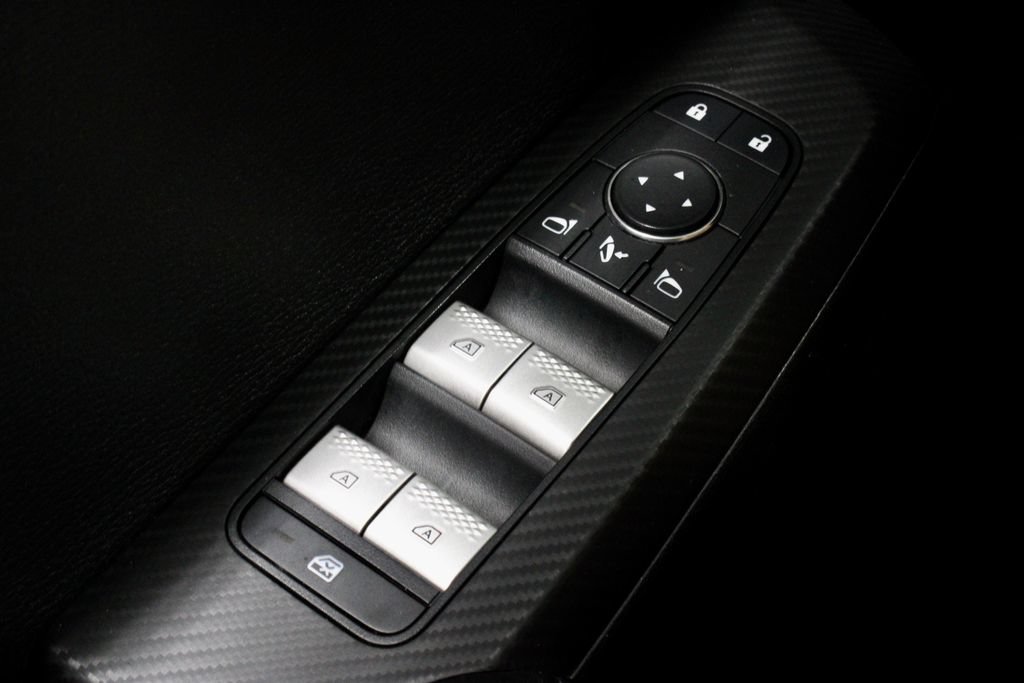 Used 2024 Mitsubishi Outlander SE AWD/4WD image 25