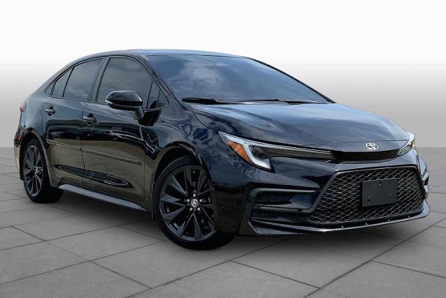 Used 2024 Toyota Corolla XSE FWD image 3