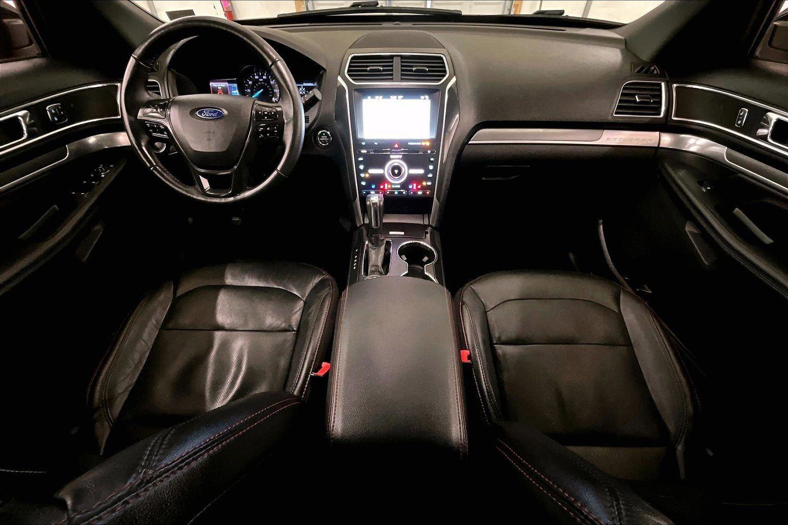 Certified 2018 Ford Explorer Sport w/ Equipment Group 401A image 14