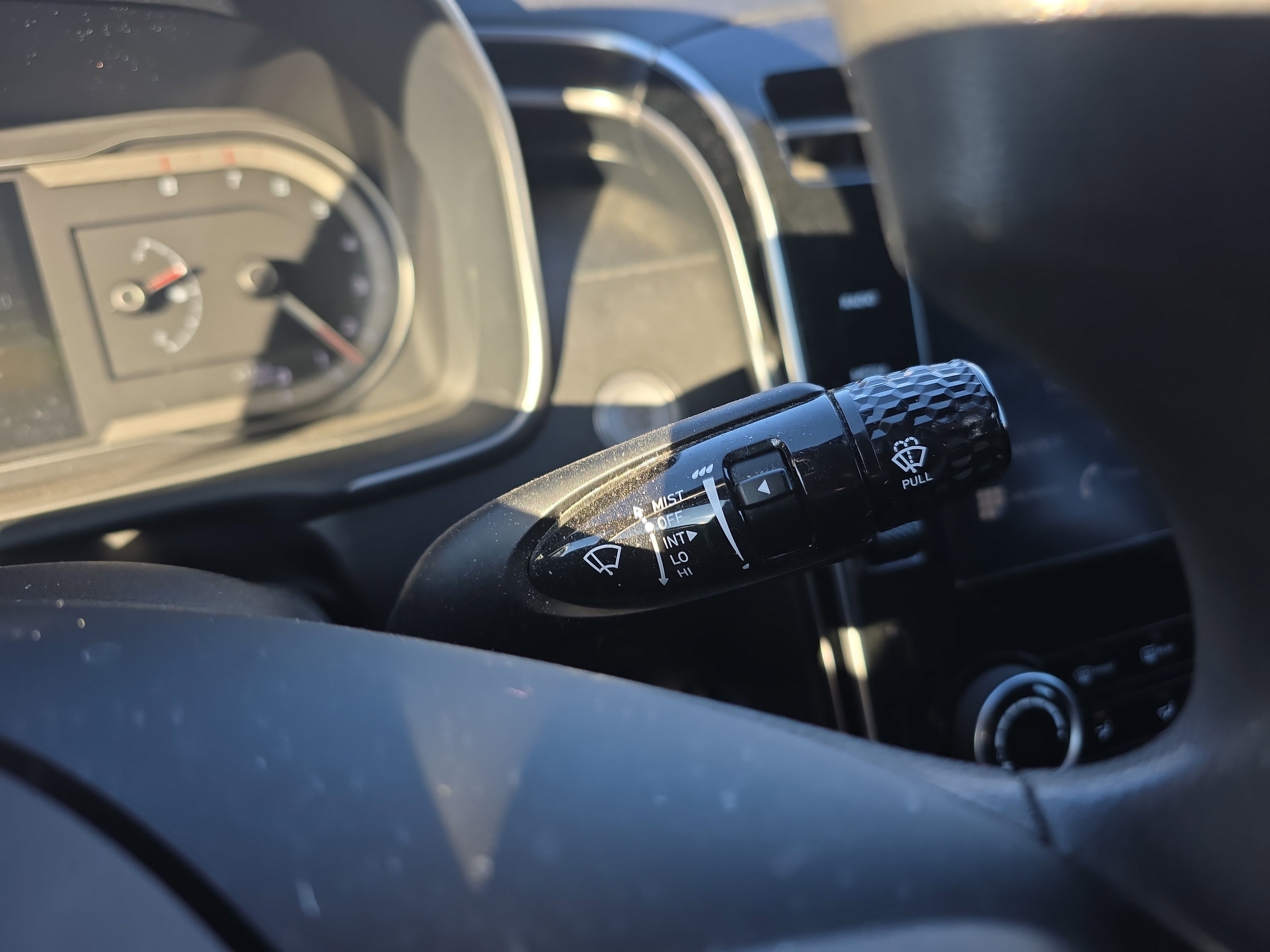 Used 2023 Hyundai Santa Cruz SEL image 27