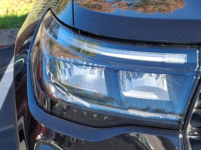 Certified 2025 Ford Explorer ST AWD/4WD image 8