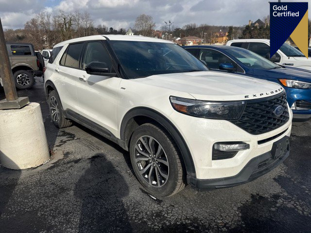 Certified 2022 Ford Explorer ST-Line w/ Class IV Trailer Tow Package