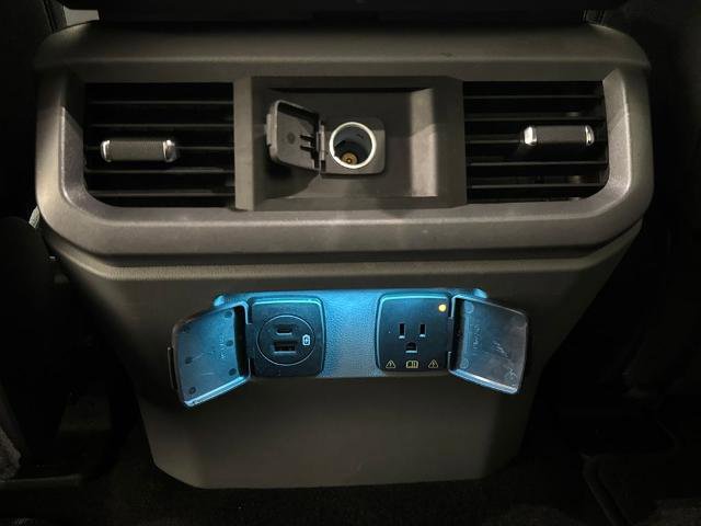 Certified 2023 Ford F150 XLT w/ Equipment Group 302A High image 33