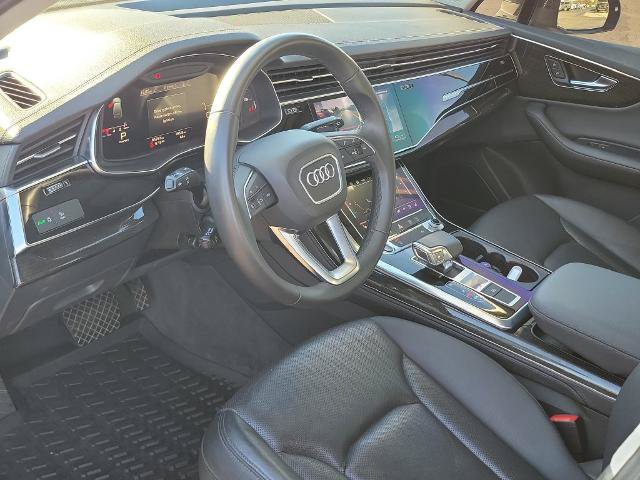 Used 2023 Audi Q7 3.0T Premium Plus w/ Premium Plus Package AWD/4WD image 8