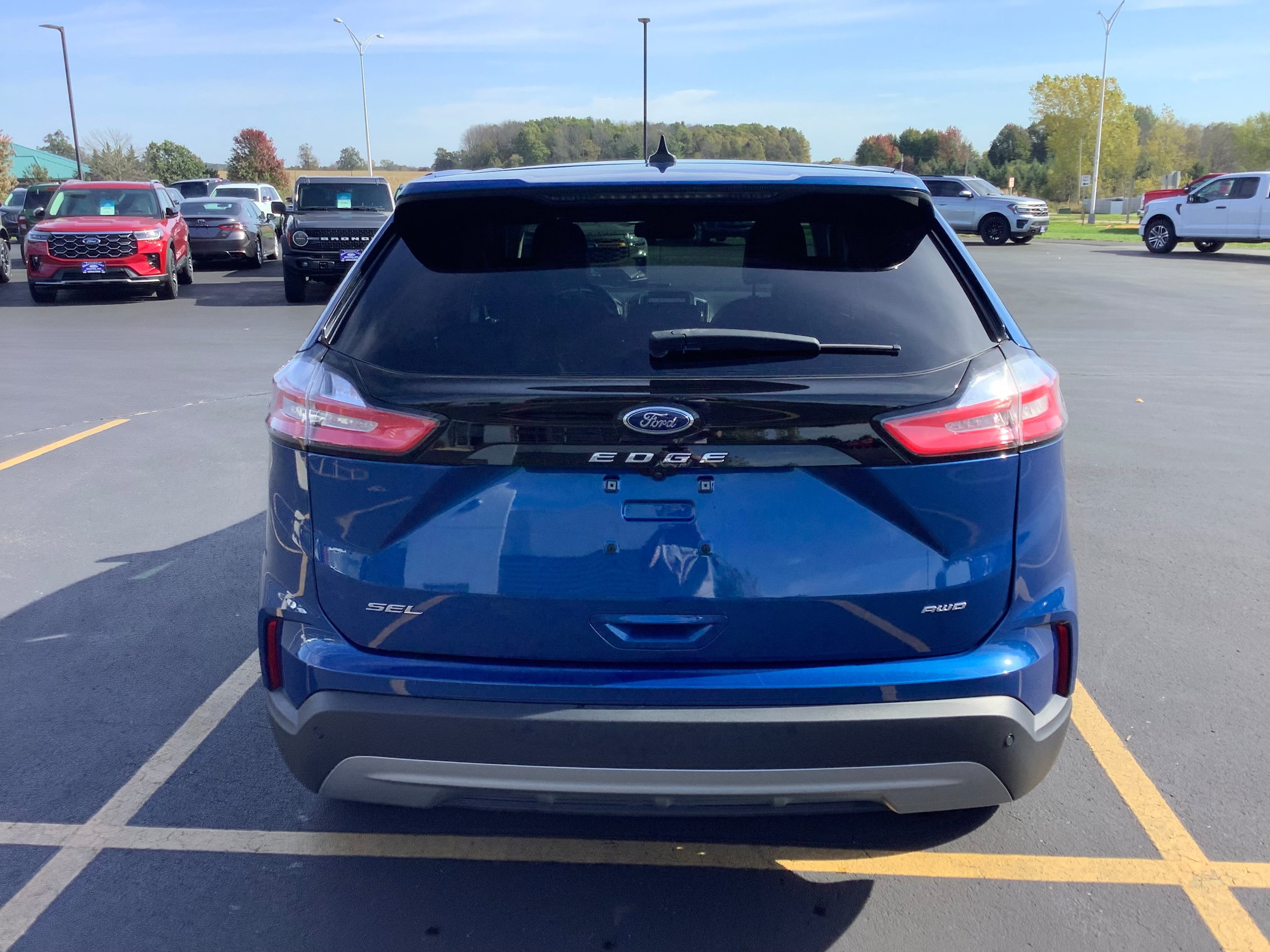 Certified 2024 Ford Edge SEL AWD/4WD image 5