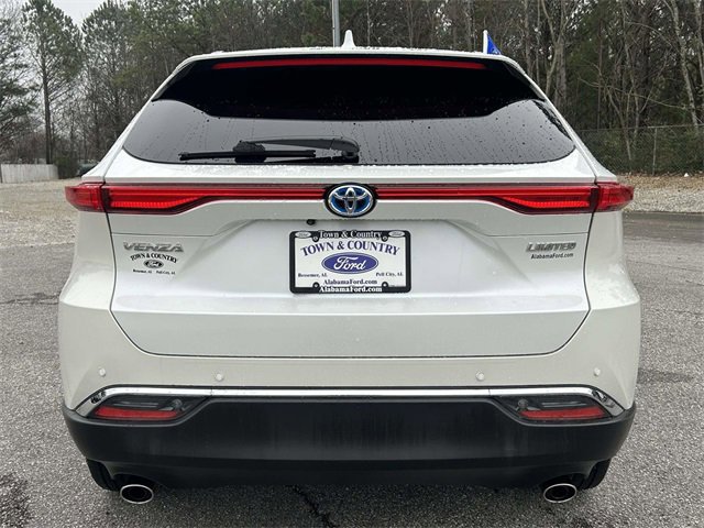 Used 2024 Toyota Venza Limited image 4