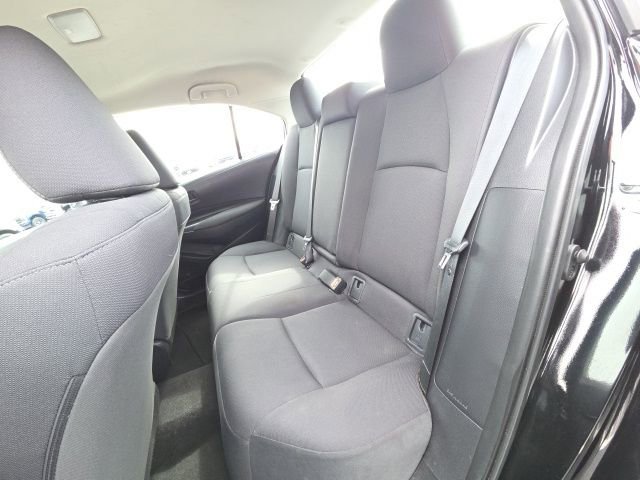 Used 2025 Toyota Corolla LE image 14