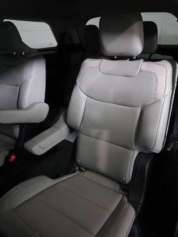 Certified 2025 Ford Explorer Active w/ Active Comfort Package AWD/4WD image 11