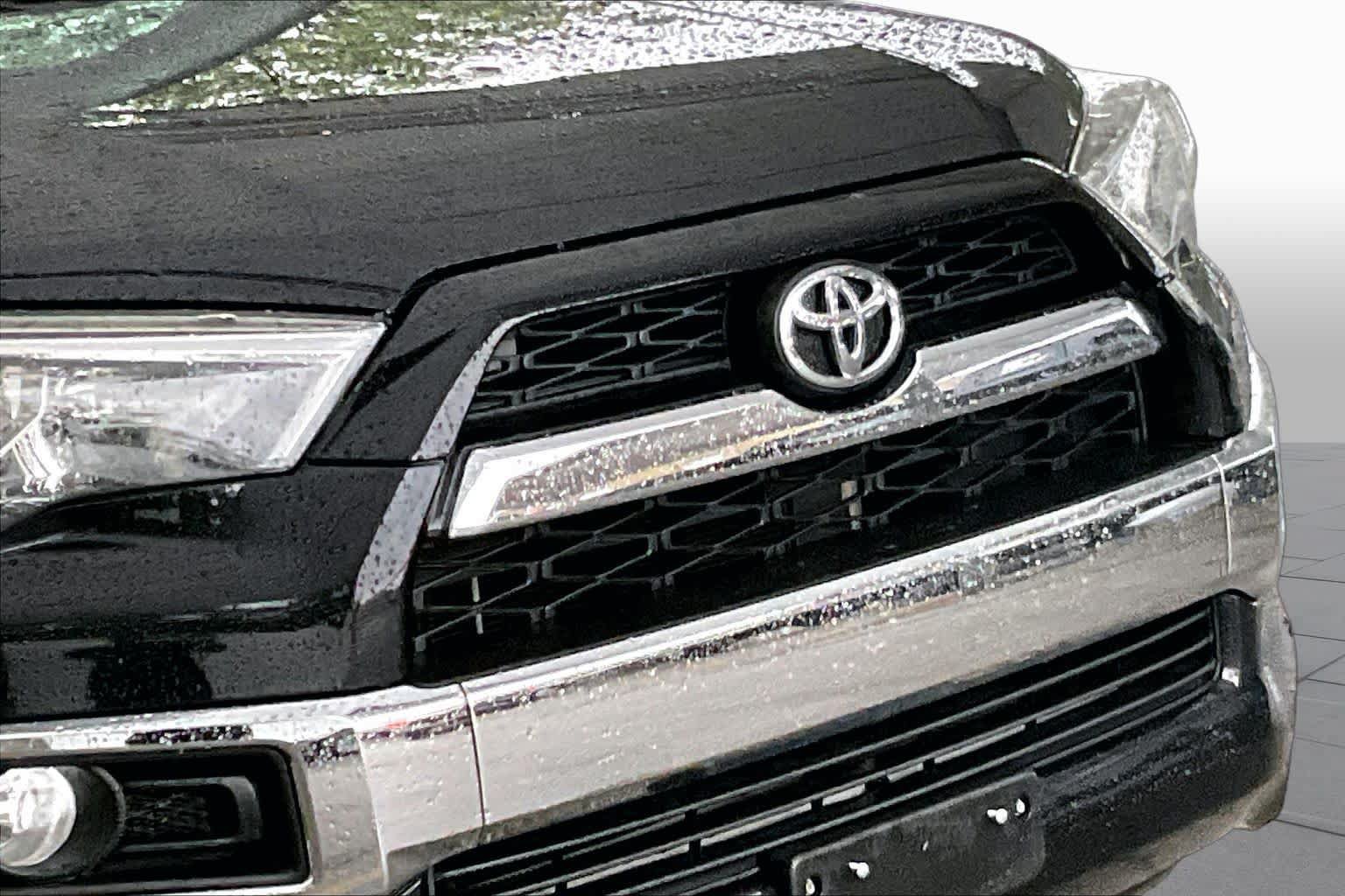 Used 2019 Toyota 4Runner Limited RWD image 27