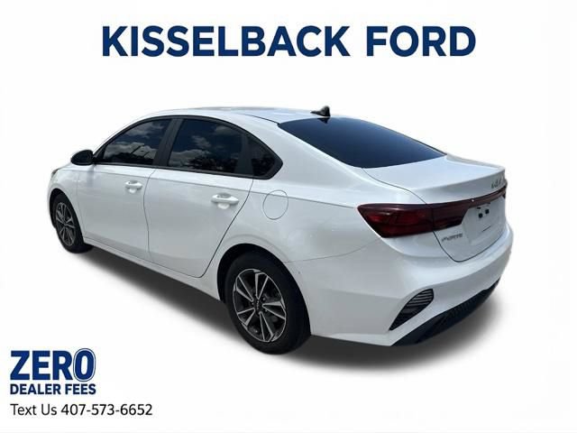 Used 2023 Kia Forte LXS w/ LXS Technology Package FWD image 6