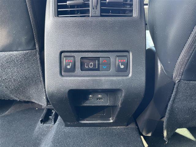 Used 2023 Mitsubishi Outlander SEL FWD image 21