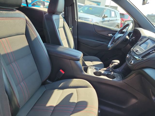 Used 2024 Chevrolet Equinox RS w/ LPO, Floor Liner Package FWD image 29
