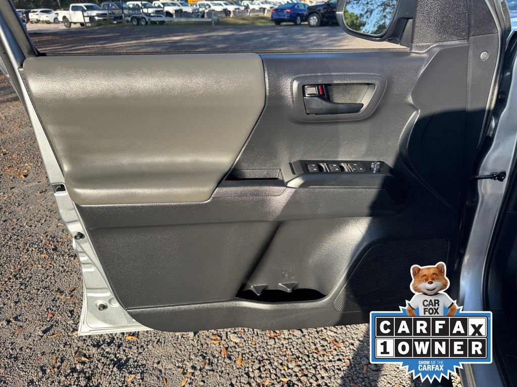Used 2023 Toyota Tacoma SR AWD/4WD image 28