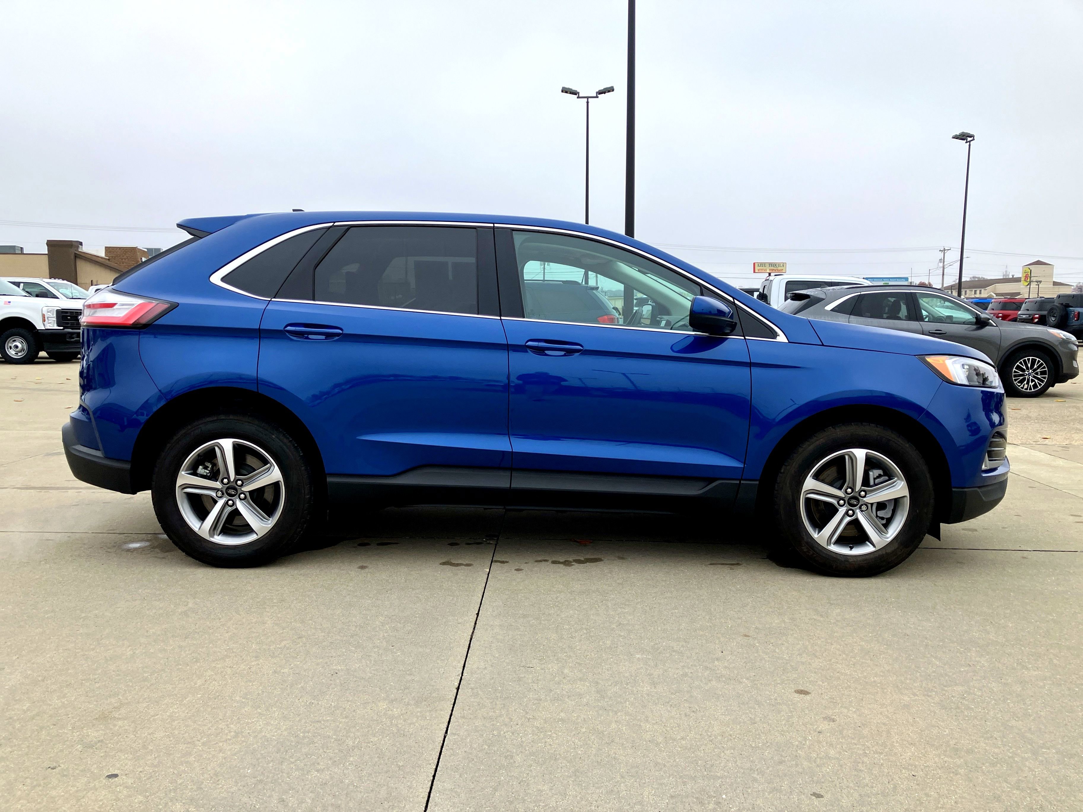 Certified 2024 Ford Edge SEL w/ Convenience Package image 6