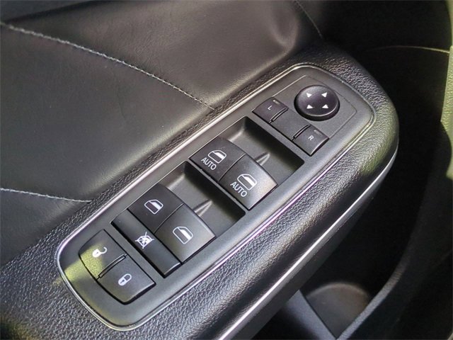 Used 2020 Dodge Charger SXT w/ Plus Group image 22