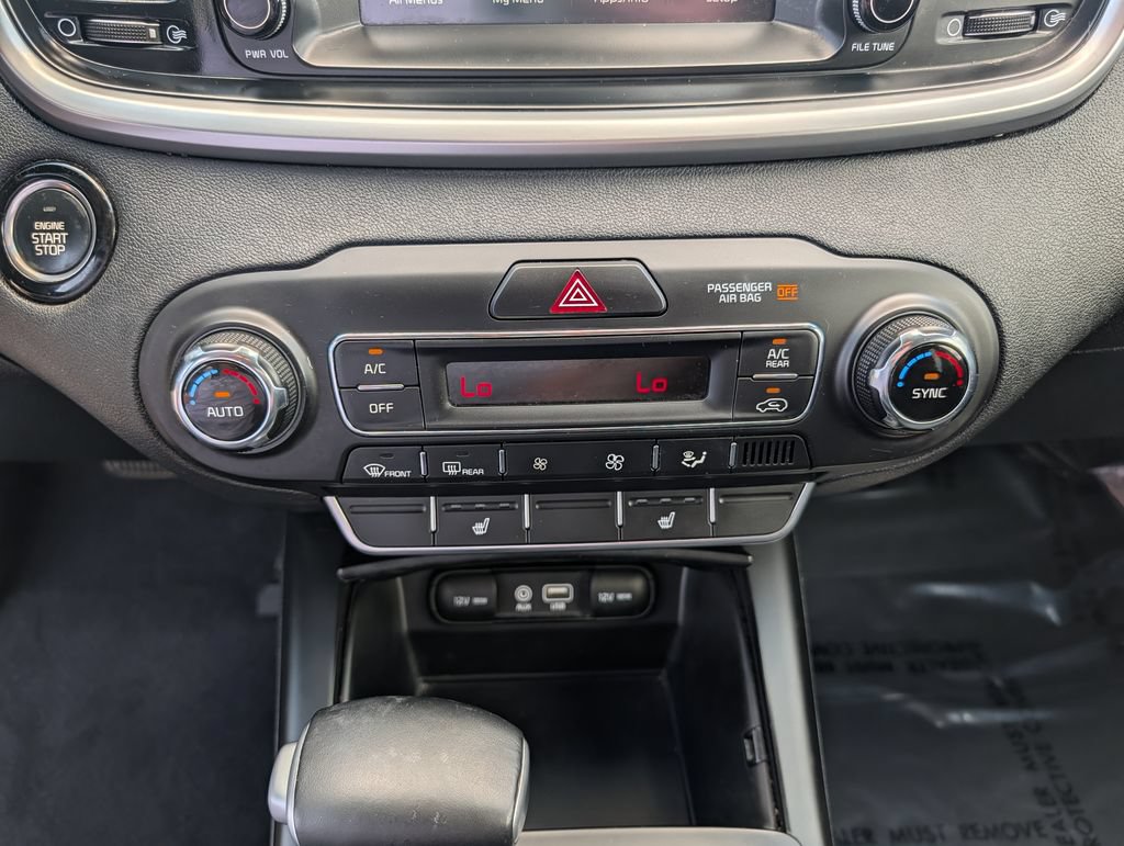 Used 2020 Kia Sorento S AWD/4WD image 12