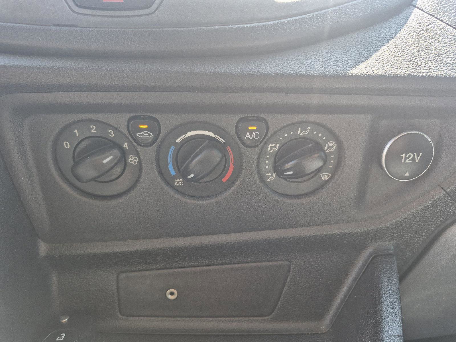 Certified 2019 Ford Transit 350 XL image 16