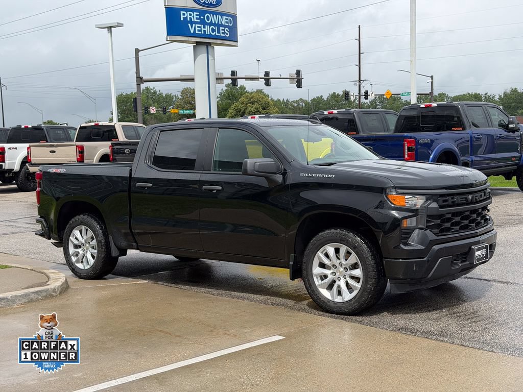 Used 2024 Chevrolet Silverado 1500 Custom AWD/4WD image 7